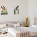 Апартаменты Aria Lakithra